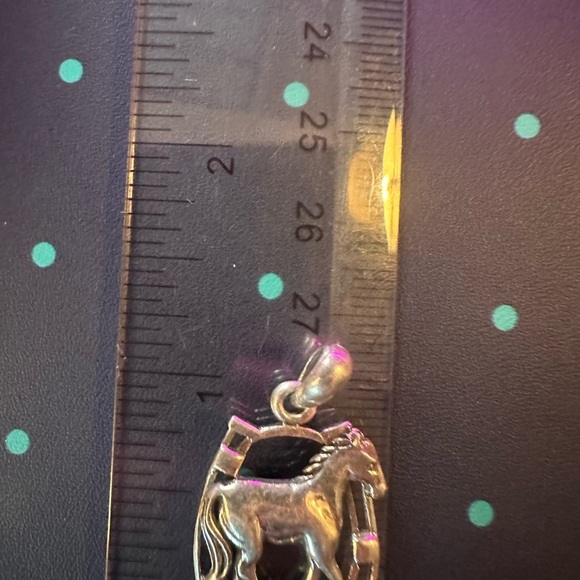 Silver Horse Pendant - Picture 4 of 4